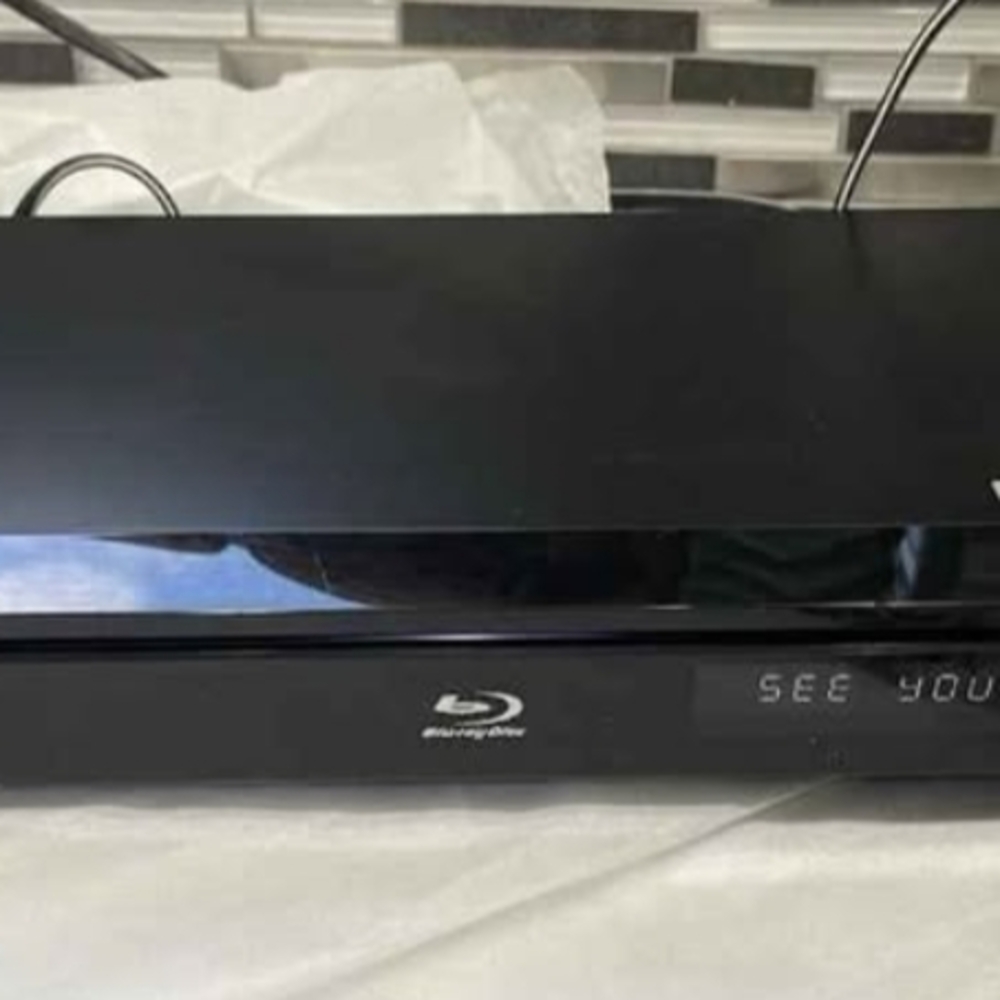 Black Blu-ray Player